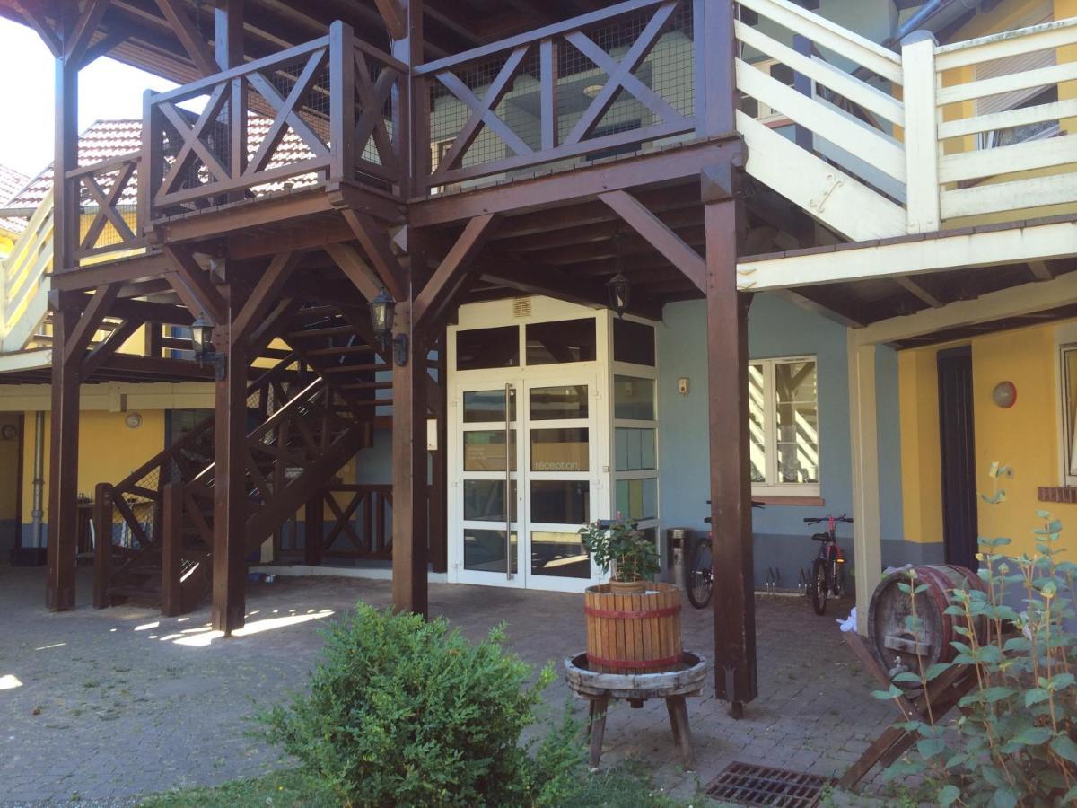 Le Relais De Wasselonne Exterior foto